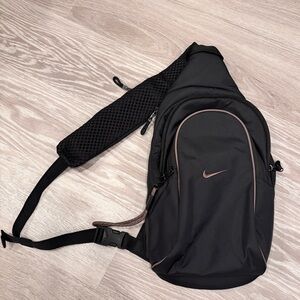 Nike Sling Crossbody Bag